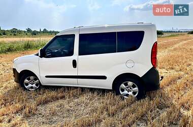 Минивэн Fiat Doblo 2011 в 