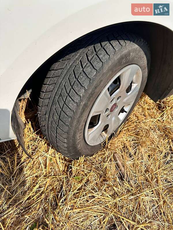 Минивэн Fiat Doblo 2011 в Терновке