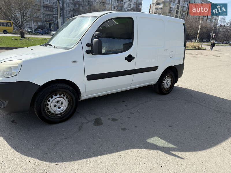Грузовой фургон Fiat Doblo 2013 в Запорожье