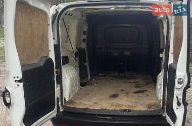 Грузовой фургон Fiat Doblo 2011 в 