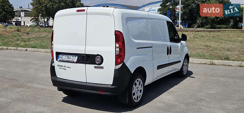 Вантажний фургон Fiat Doblo 2016 в Дніпрі