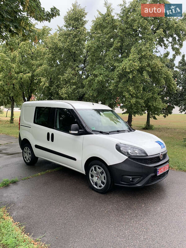 Грузовой фургон Fiat Doblo 2020 в Киеве