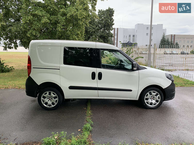 Грузовой фургон Fiat Doblo 2020 в Киеве