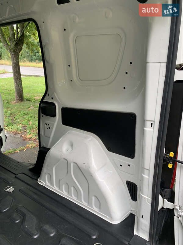 Грузовой фургон Fiat Doblo 2020 в Киеве