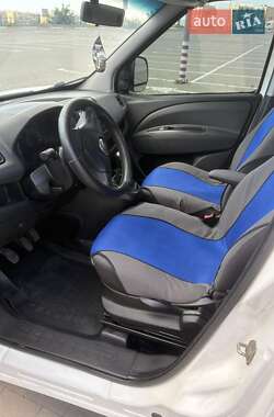 Грузовой фургон Fiat Doblo 2010 в 
