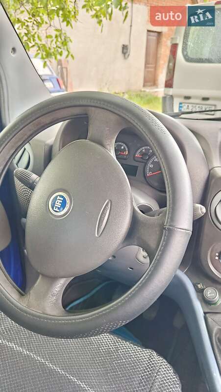 Минивэн Fiat Doblo 2004 в Умани