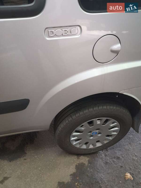 Минивэн Fiat Doblo 2007 в Черкассах