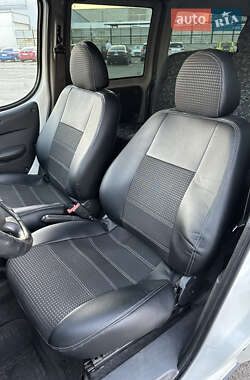 Минивэн Fiat Doblo 2008 в 