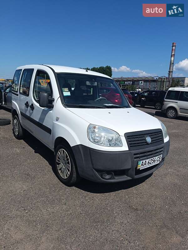 Fiat Doblo 2006