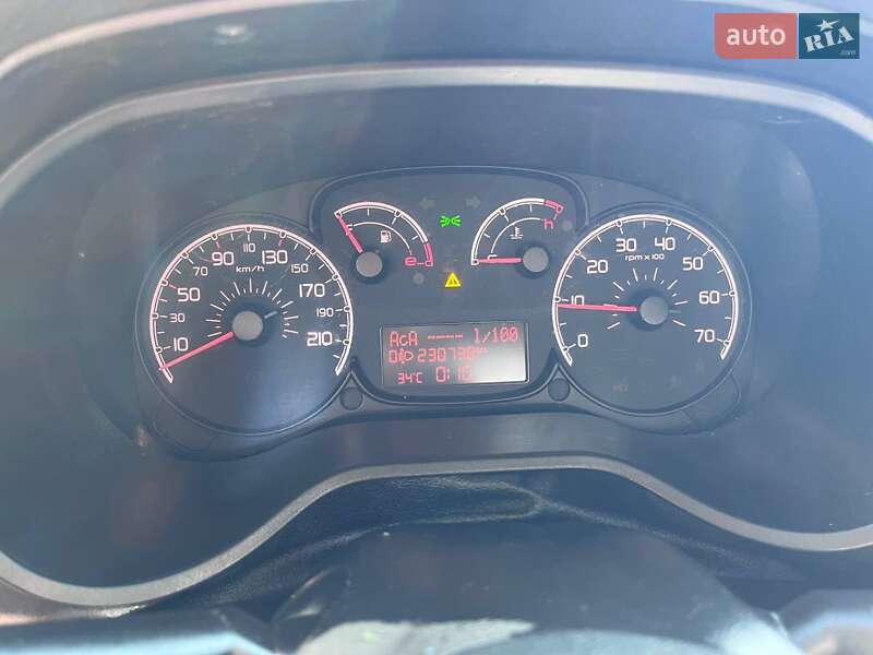 Минивэн Fiat Doblo 2010 в Ставище