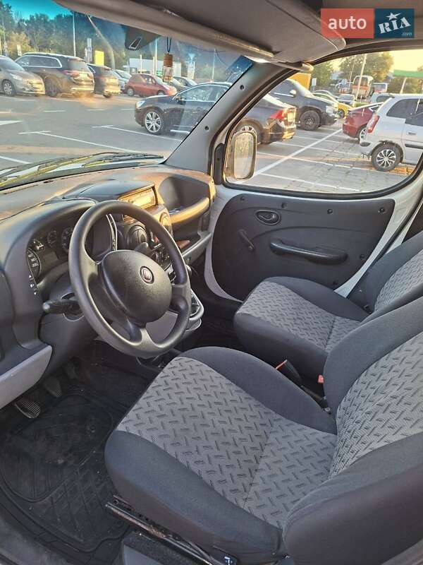 Грузовой фургон Fiat Doblo 2013 в Киеве фото 9 Грузовой фургон Fiat Doblo 2013 в Киеве
