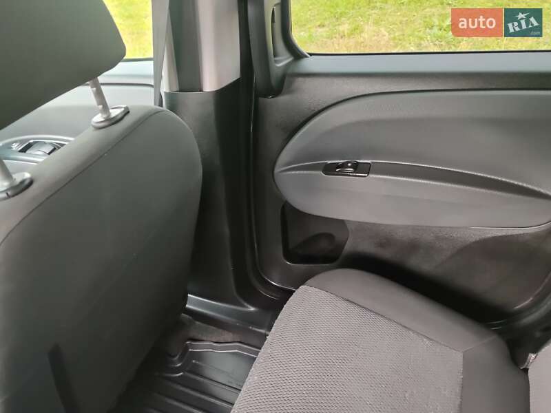 Минивэн Fiat Doblo 2012 в Сумах