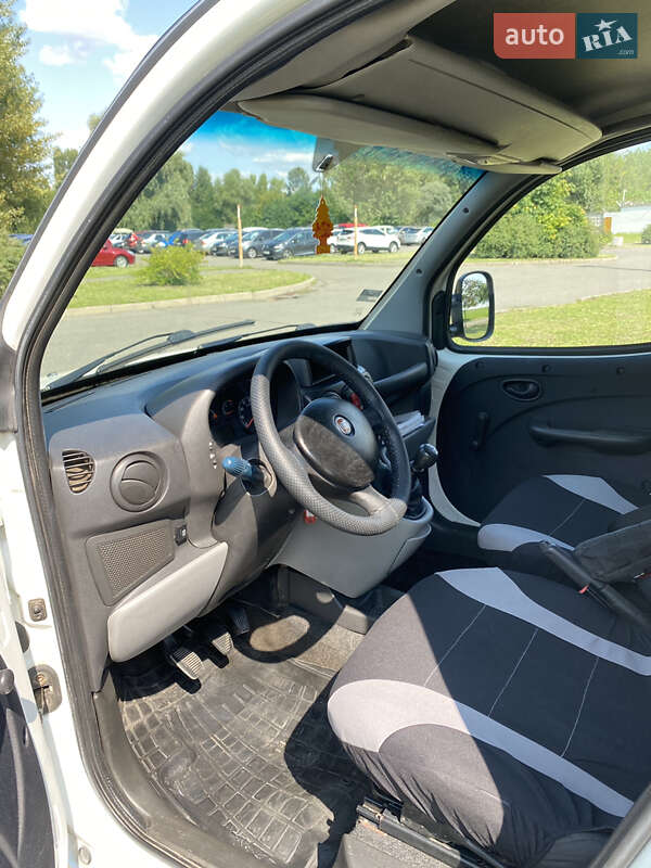Грузовой фургон Fiat Doblo 2015 в Киеве