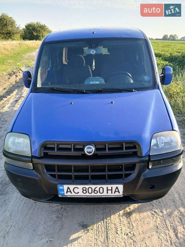 Fiat Doblo 2004