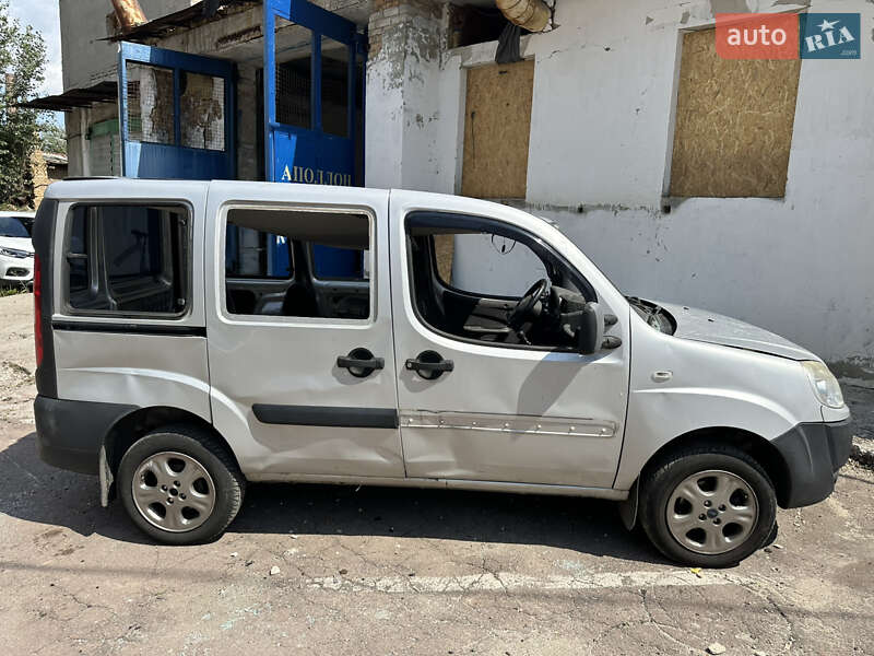 Минивэн Fiat Doblo 2013 в Киеве
