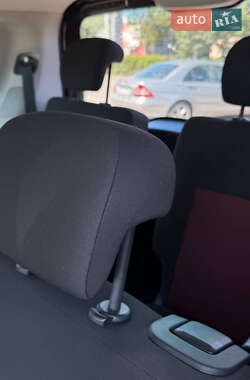 Минивэн Fiat Doblo 2011 в 