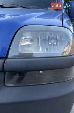 Минивэн Fiat Doblo 2004 в 