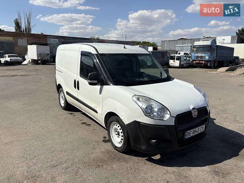 Вантажний фургон Fiat Doblo 2012 в Миколаєві фото 2 Вантажний фургон Fiat Doblo 2012 в Миколаєві