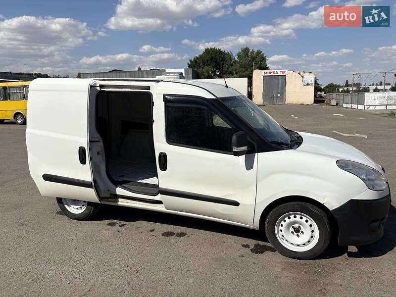 Вантажний фургон Fiat Doblo 2012 в Миколаєві фото 13 Вантажний фургон Fiat Doblo 2012 в Миколаєві