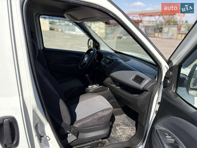 Вантажний фургон Fiat Doblo 2012 в Миколаєві фото 18 Вантажний фургон Fiat Doblo 2012 в Миколаєві