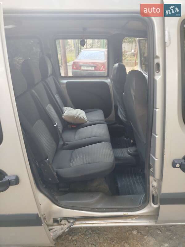 Минивэн Fiat Doblo 2007 в Николаеве фото 8 Минивэн Fiat Doblo 2007 в Николаеве