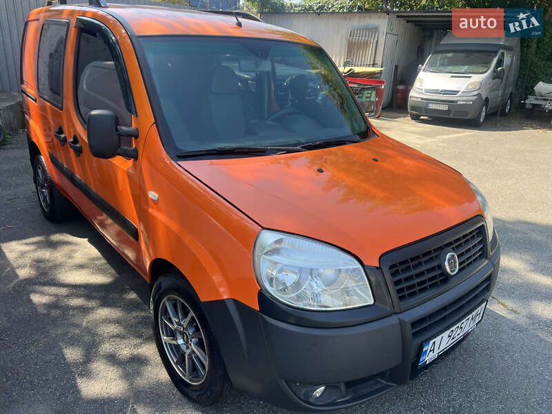 Fiat Doblo 2010