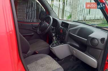Грузовой фургон Fiat Doblo 2006 в 
