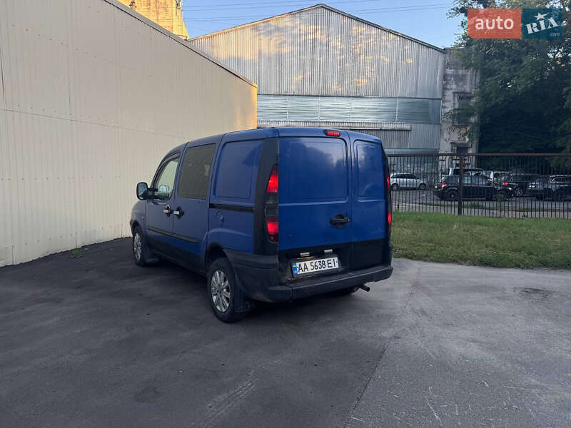 Другие грузовики Fiat Doblo 2002 в Киеве