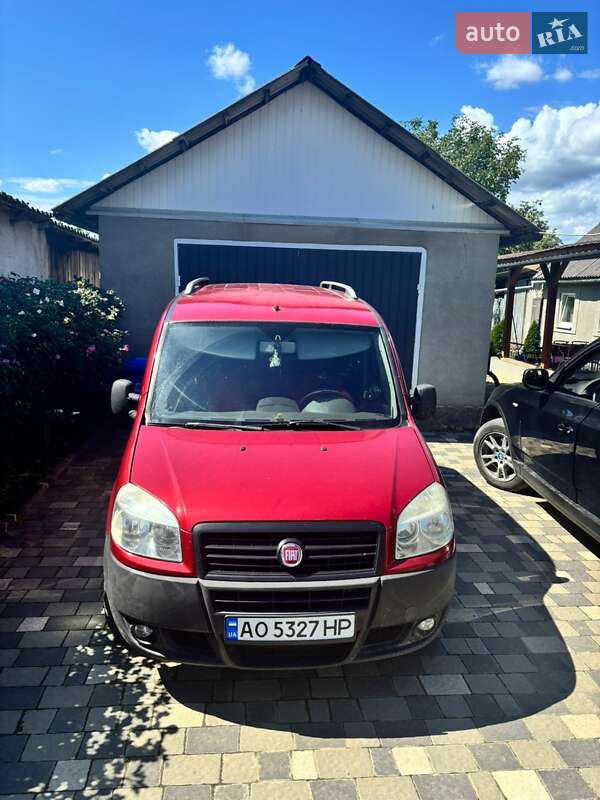 Минивэн Fiat Doblo 2008 в Мукачево