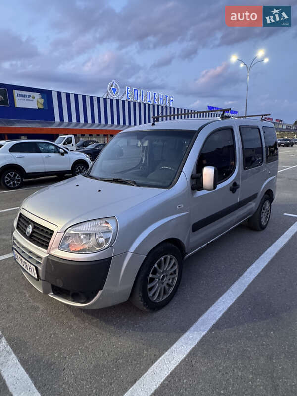 Минивэн Fiat Doblo 2006 в 