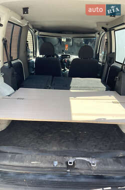 Минивэн Fiat Doblo 2011 в 