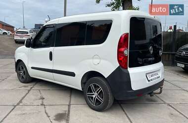 Грузопассажирский фургон Fiat Doblo 2010 в 
