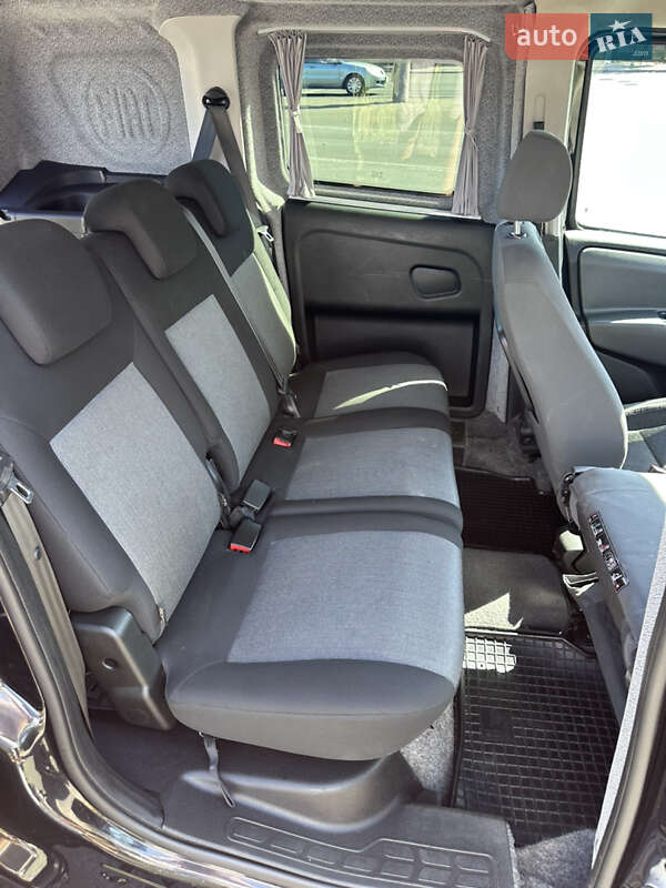 Минивэн Fiat Doblo 2011 в Одессе