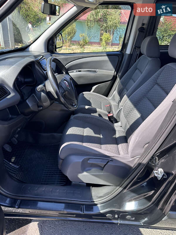 Минивэн Fiat Doblo 2011 в Одессе