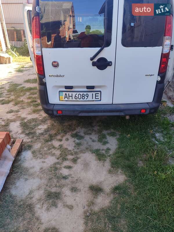 Минивэн Fiat Doblo 2013 в 
