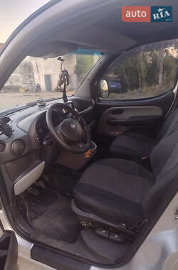 Минивэн Fiat Doblo 2009 в 