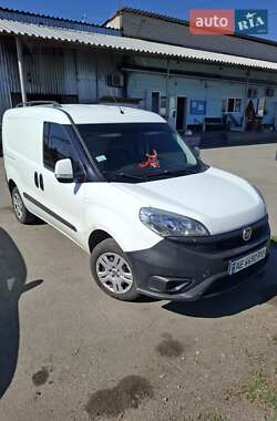 Грузовой фургон Fiat Doblo 2015 в Днепре