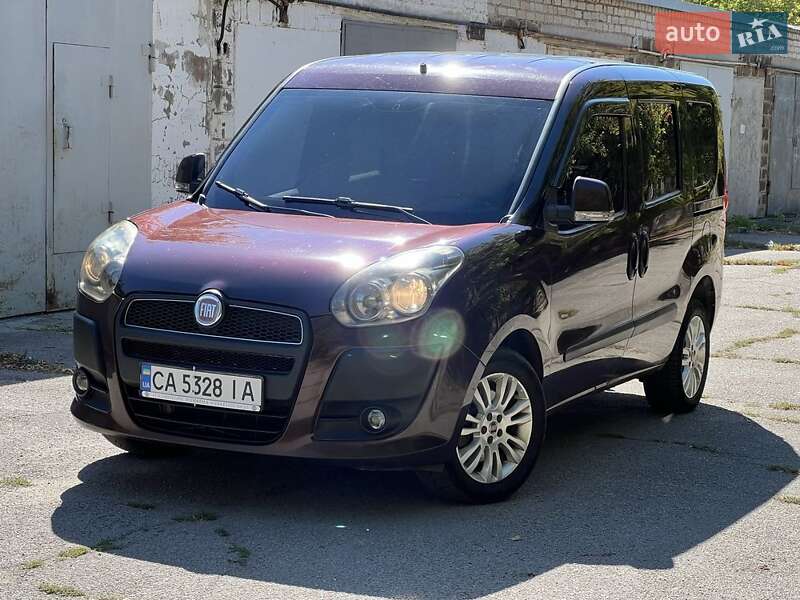 Fiat Doblo 2012