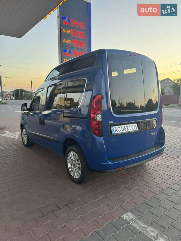Минивэн Fiat Doblo 2011 в Одессе