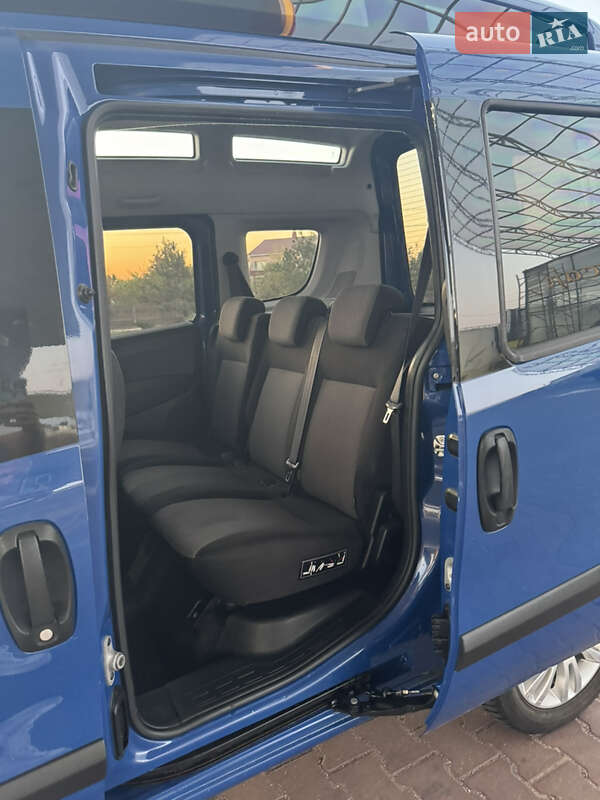 Минивэн Fiat Doblo 2011 в Одессе