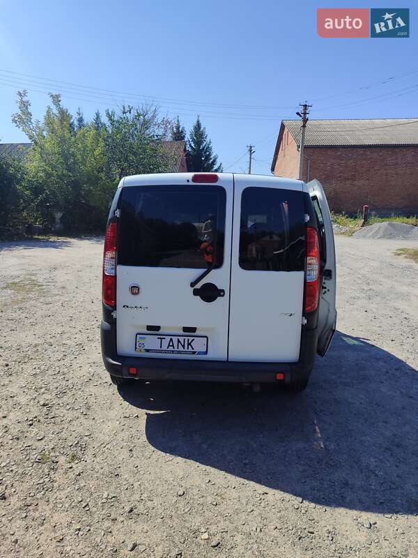 Минивэн Fiat Doblo 2013 в Виннице