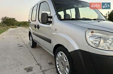 Минивэн Fiat Doblo 2012 в 