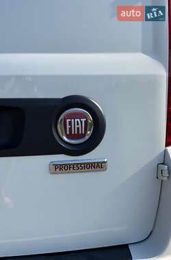 Грузовой фургон Fiat Doblo 2020 в 