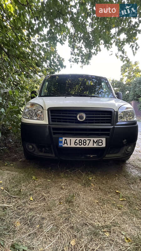 Fiat Doblo 2012