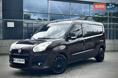 Вантажний фургон Fiat Doblo 2012 в Луцьку