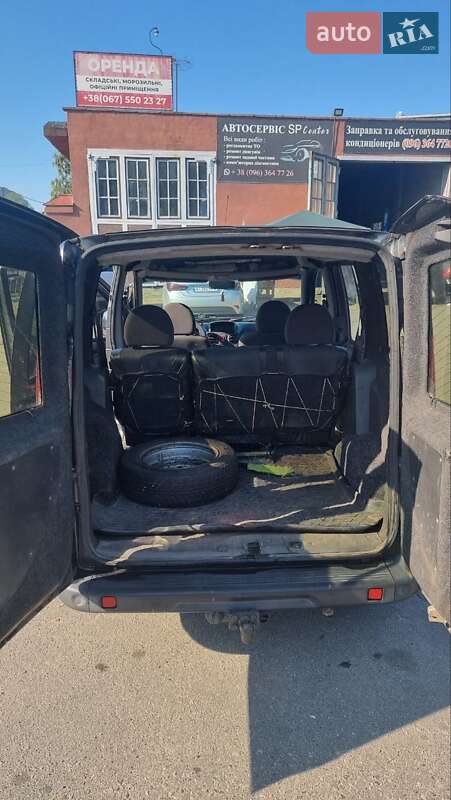 Мінівен Fiat Doblo 2011 в Києві