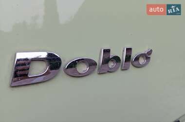 Минивэн Fiat Doblo 2005 в 
