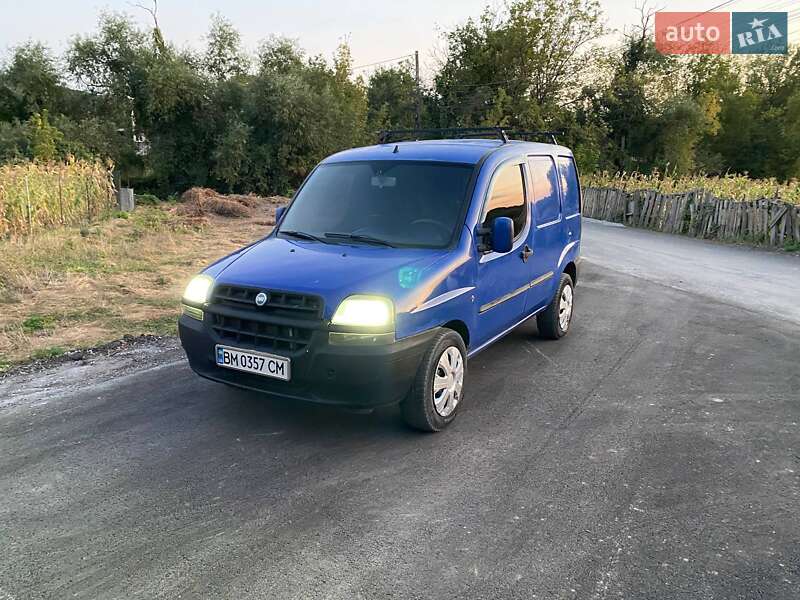 Вантажопасажирський фургон Fiat Doblo 2003 в Дніпрі