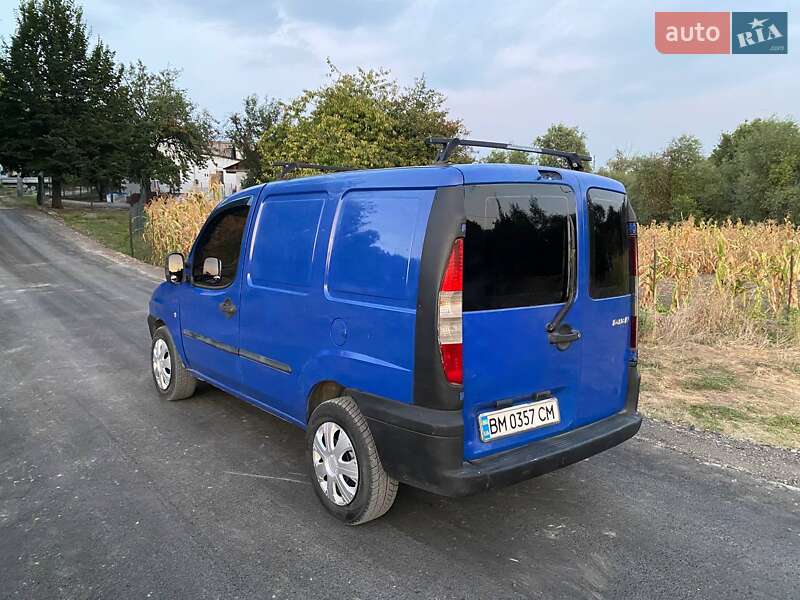 Вантажопасажирський фургон Fiat Doblo 2003 в Дніпрі