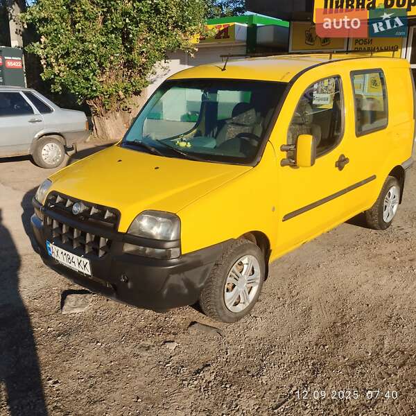 Минивэн Fiat Doblo 2004 в 